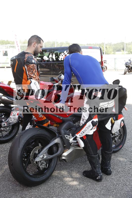 /27 12.06.2025 Ducati Schweiz Trackday Warmup  ADR/Impressionen